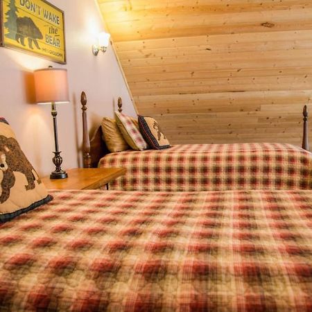 Twin Owls Lodge, Great For Families Master Bedroom, Loft, Full Kitchen, Dogs Ok Estes Park Exterior foto